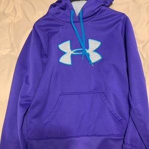 Under armor sweatshirt